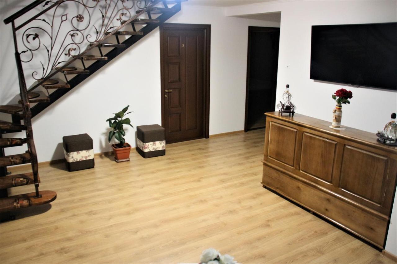 Casa Sofia Apartment Baltatesti Exterior foto